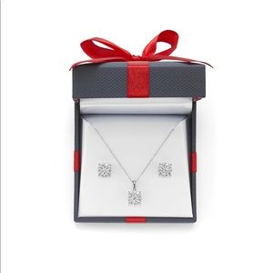 1 CT. T.W. White Diamond .925 Jewelry Set